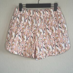 The North Face Shorts in Pink Moss - Size M